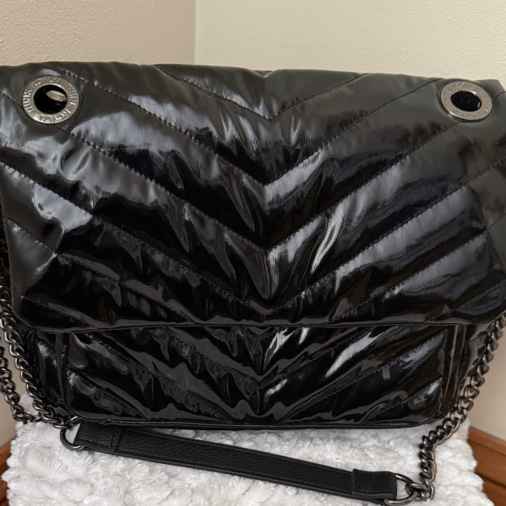 Think Royln Front Flap Shoulder Bag